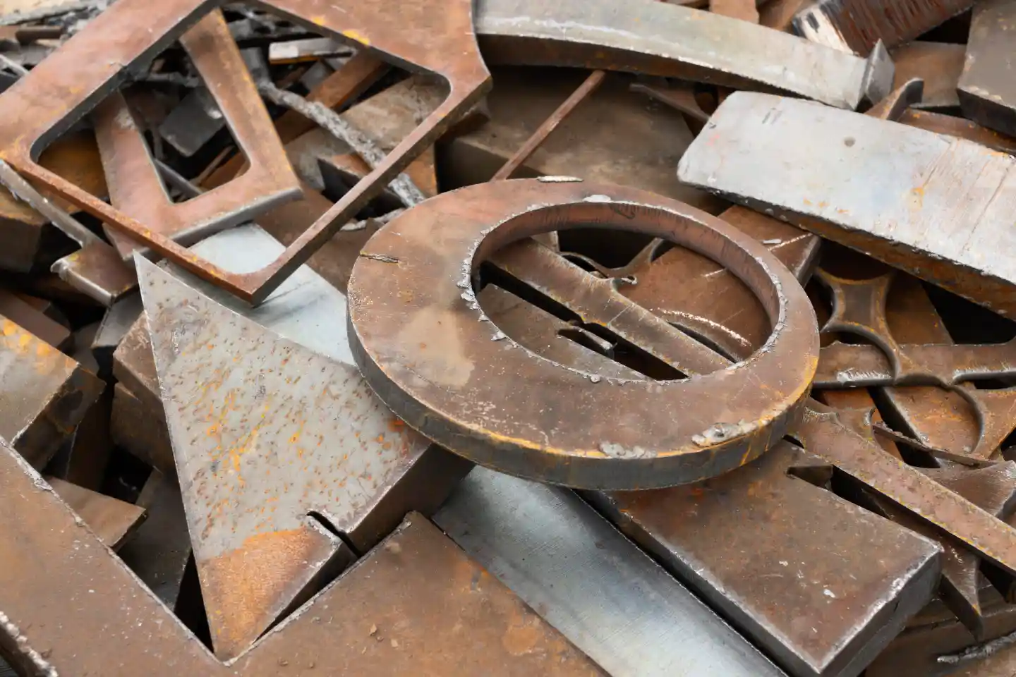 Responsible industrial recycling practices